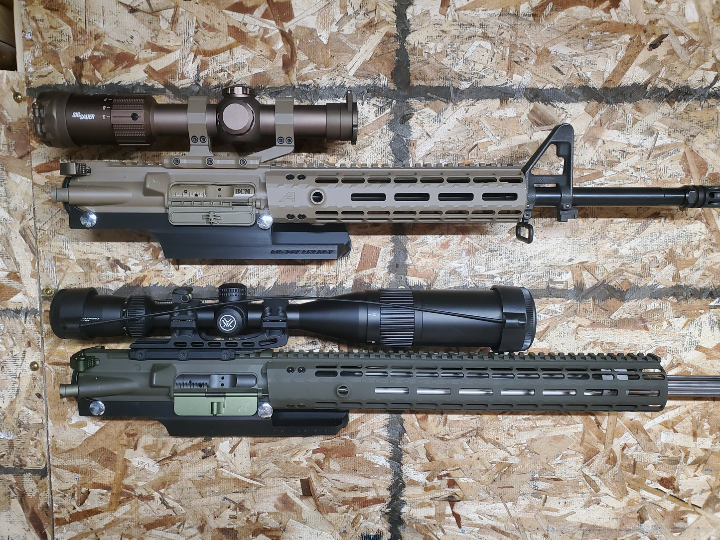 Floating AR Upper Reciever Wall Mount - Vertical/Horizontal Display